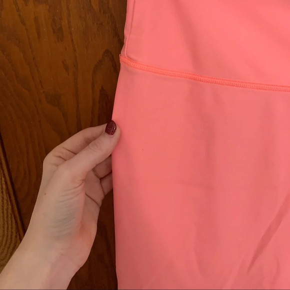 Victoria Secret Sport Cropped Mesh Leggings - Picture 2 of 6